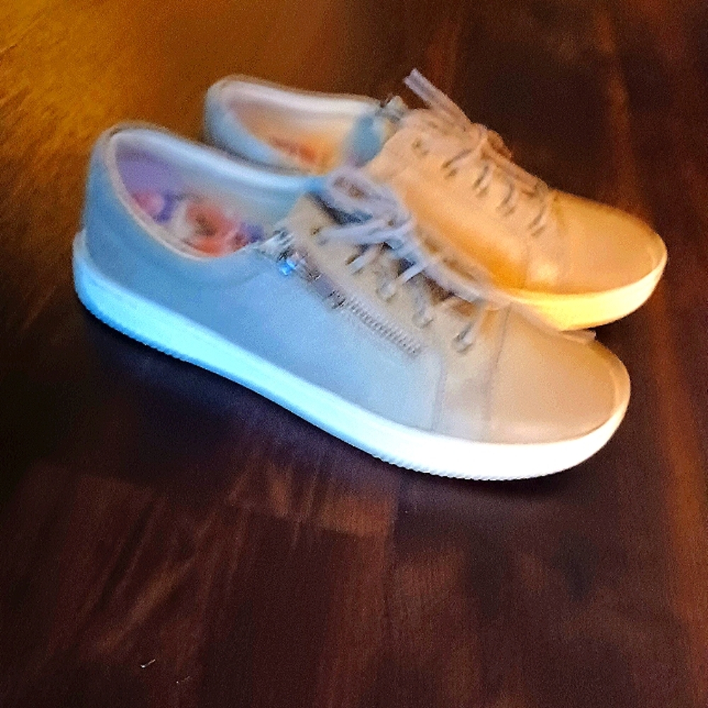 Ecco's 8.5 grey